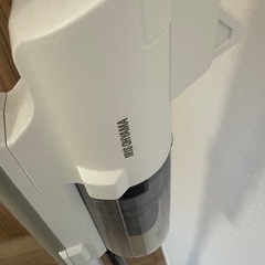 掃除機（アイリスオーヤマ）の画像