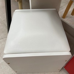 ◇ドリーム尼崎1号館◇【ジモティー割引対象商品】ドレッサー RED/WHTの画像