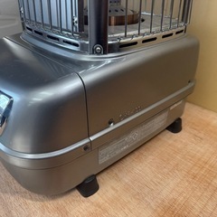 トヨトミ　業務用ストーブ　KF-100  2006年製の画像