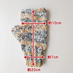 手編みのベストと帽子 ナチュラルアイボリーの画像