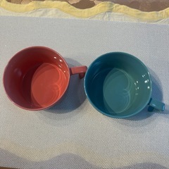 スープカップの画像