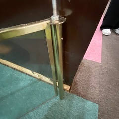 ガラス板、カーテーション、区切りの画像