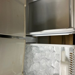 44519自動製氷機能付き三菱445L６ドアノンフロン、冷凍冷蔵庫の画像