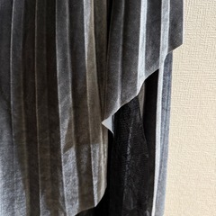 ベルベット調 スカートの画像