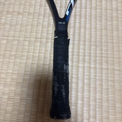 硬式テニスラケットの画像