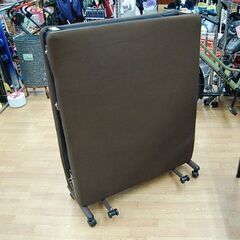 折りたたみベッド 幅80×奥192×高34cm セミシングル ブラウン系 キャスター付き 折り畳み 折畳み 札幌市 清田区 平岡の画像