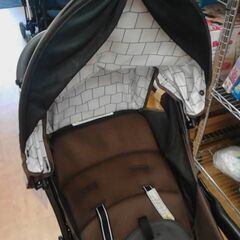 ベビーカー　アップリカ　マジカルエアープラスAC　フレンチブラウンBR　A17262の画像