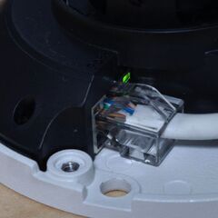 Hanwha WiseNet Qシリーズ QND-6011 200万画素 ミニドームカメラの画像