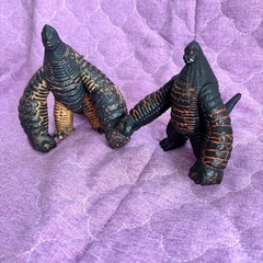 フィギュア ２体の画像