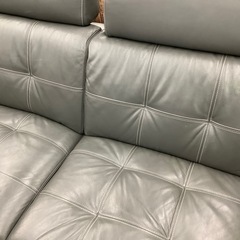 90分の無料軽トラック貸出サービス！KELVIN GIORMANI 3人掛けソファーの画像