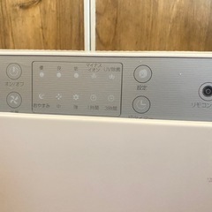 タッチパネル式空気清浄機の画像