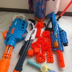 銃　水鉄砲　剣などの画像