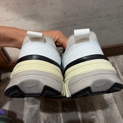 【美品！】NIKE V2K RUN の画像