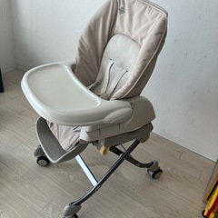 【0歳児赤ちゃんセット12/14まで】ハイローチェア、抱っこ紐、バンボ、おしり拭きスチーマー、抱っこ紐ケープ、ベビージム、おまる、除菌じょ〜ず、授乳クッションの画像