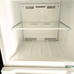 2022年製　YAMADA SELECT 236L ノンフロン冷凍冷蔵庫　の画像