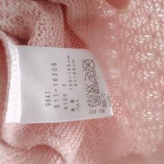 HUSH HUSH　薄手かぎ編みドルマン風ニット　ピンク　ゆたりのあるМサイズの画像