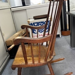 ロッキングチェアの画像