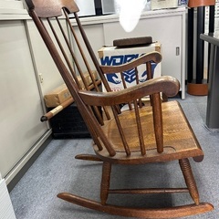 ロッキングチェアの画像