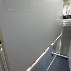 業務用ホワイトボード　譲ります。引き取り限定の画像