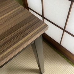 美品！早い者勝ち！テーブル4人用 木目調風 アンティーク ロウヤ 2025年12月19日まで！の画像