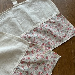 カフェカーテン　花柄の画像