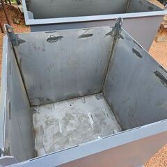 新品販売　　1,0m3  バッカン（スクラップ箱　　１台の画像