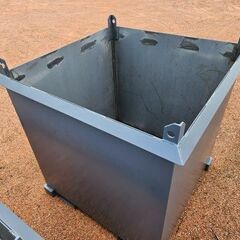 新品販売　　1,0m3  バッカン（スクラップ箱　　１台の画像