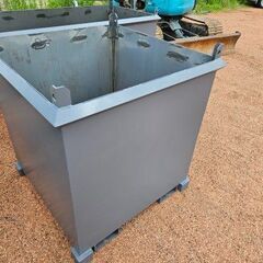 新品販売　　1,0m3  バッカン（スクラップ箱　　１台の画像
