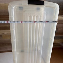 美品　大きいサイズ　コロ付き押入れ収納2個セット　の画像