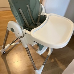 ベビーチェアの画像