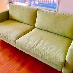 イケア　IKEA  ３人掛けソファの画像