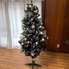 クリスマスツリーの画像