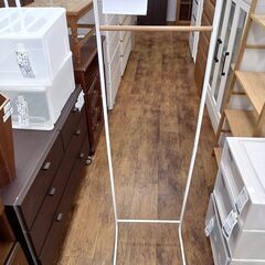 ★リユースのサカイ水戸店★  ハンガーラック ホワイト H142×D40×W41 クリーニング済み MT6305の画像