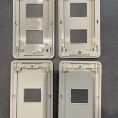 スイッチカバーの画像