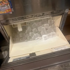 ホシザキ全自動製氷機の画像