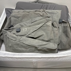 空気でできたソファの画像