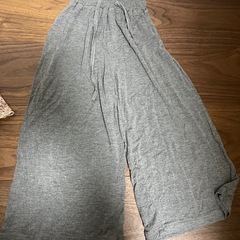 120センチ　女の子　ズボンの画像