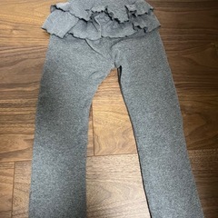 120センチ　女の子　ズボンの画像