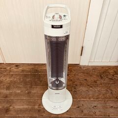 CORONA 遠赤外線ストーブ コアヒートスリム  DH-915R（ホワイト）2015年製の画像