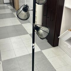 ★リユースのサカイ千葉中央店★  スタンドライト ブラック H×D×W クリーニング済み TC5455の画像