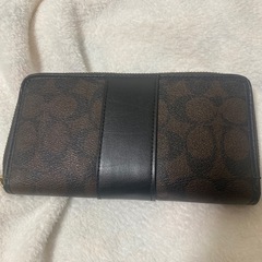COACH長財布の画像