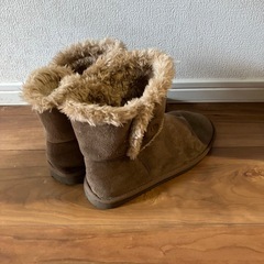 ブーツ ブラウン モコモコ Lの画像