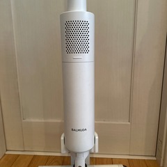 バルミューダ　コードレススティック掃除機の画像