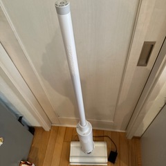 バルミューダ　コードレススティック掃除機の画像