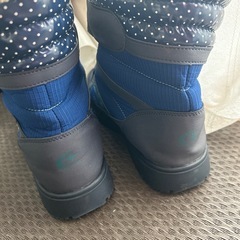 ムーンスター スノーブーツ 女の子 24cm ブーツ　スパイク キッズ 子供 ジュニア キッズスノーブーツ　ネイビーの画像