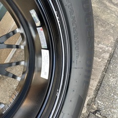 ブリヂストンdmv3スタッドレスタイヤ、ウェッズスポーツホイール（SA20R）付きの画像