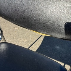 黒色　イスの画像