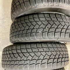 スタッドレスタイヤ　ミシュラン X-ICE SNOW 175/65Ｒ15 4本セット※ホイルなしタイヤのみの画像