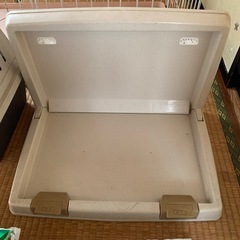 ペットゲージ　キャリアケース　トイレトレー他　の画像
