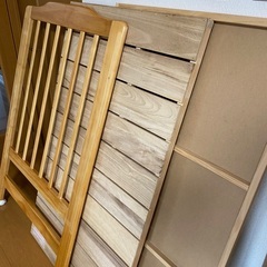 ベビーベッドの画像